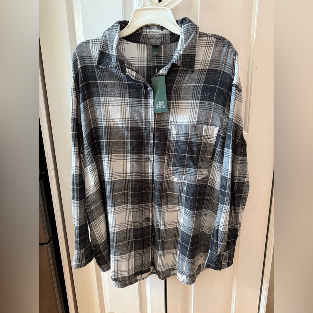 Wild Fable Button-Down Plaid Shirt - Black/gray Pocket
